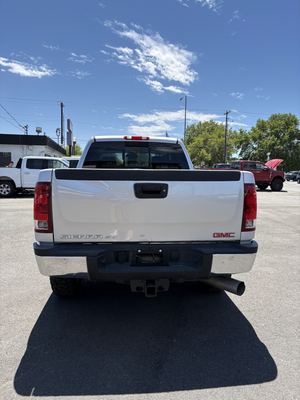 2014 GMC Sierra 2500HD SLT Crew Cab photo 4