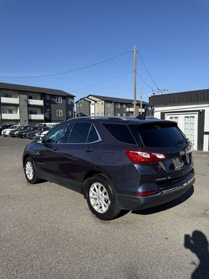 2018 Chevrolet Equinox LT photo 4