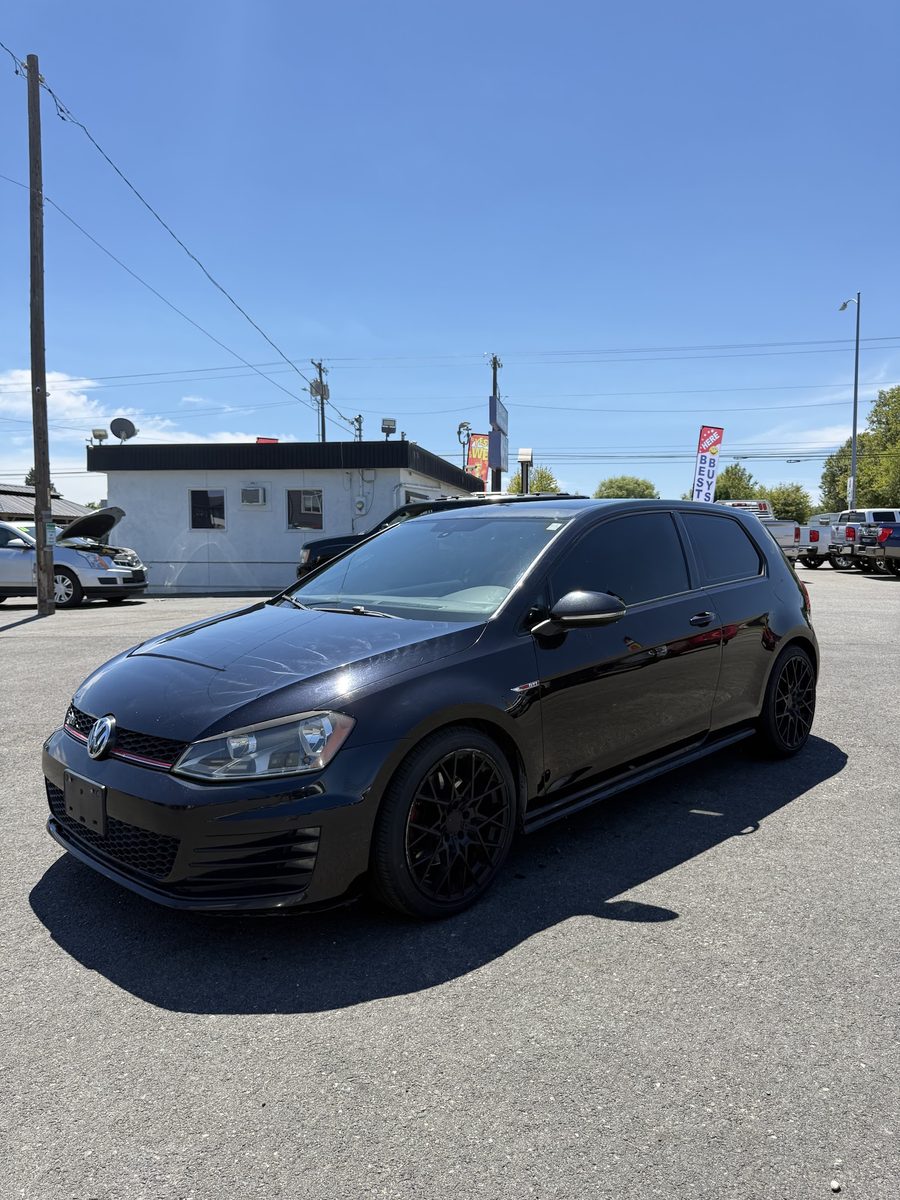 2015 Volkswagen Golf GTI SE