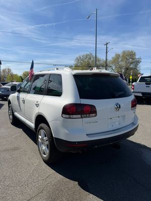 2008 Volkswagen Touareg 2 photo 3