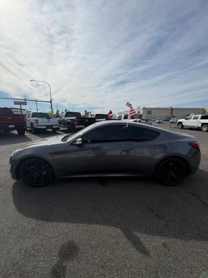 2015 Hyundai Genesis Coupe 3.8 R-Spec photo 2