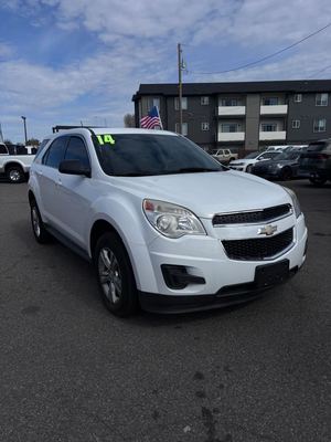 2014 Chevrolet Equinox LS photo 2