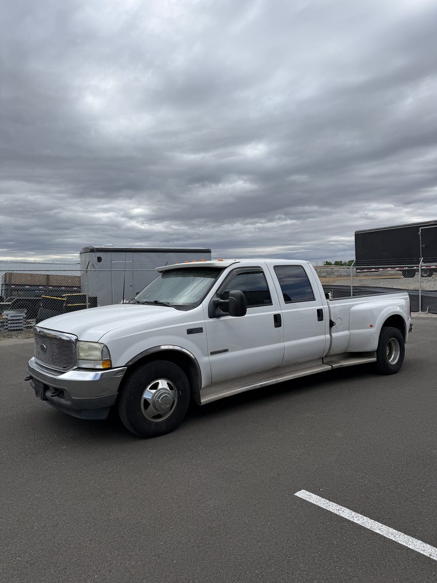 2002 Ford F-350 Super Duty Crew Cab