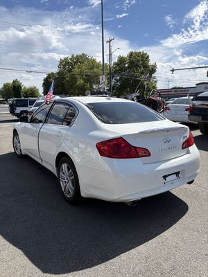 2013 INFINITI G37x Sedan AWD photo 3