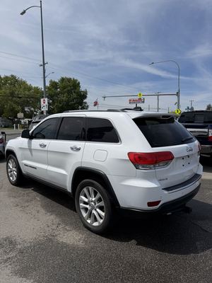 2017 Jeep Grand Cherokee Limited photo 4