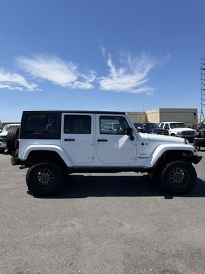 2013 Jeep Wrangler Unlimited Sahara photo 6