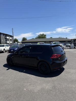 2015 Volkswagen Golf GTI SE photo 3