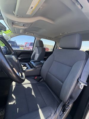 2016 Chevrolet Silverado 1500 LT Crew Cab photo 6