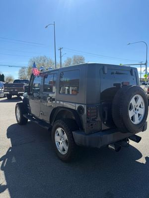 2007 Jeep Wrangler Unlimited Sahara photo 3