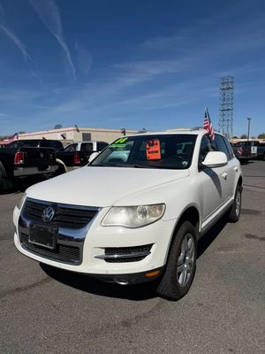 2008 Volkswagen Touareg 2 photo 1