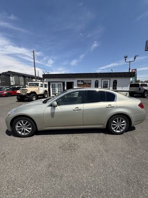 2007 INFINITI G35x Sedan photo 2