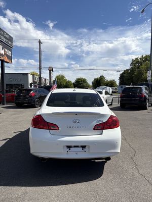 2013 INFINITI G37x Sedan AWD photo 4